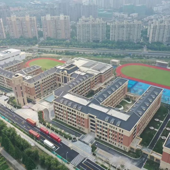 上海寶山世外學校環(huán)境圖